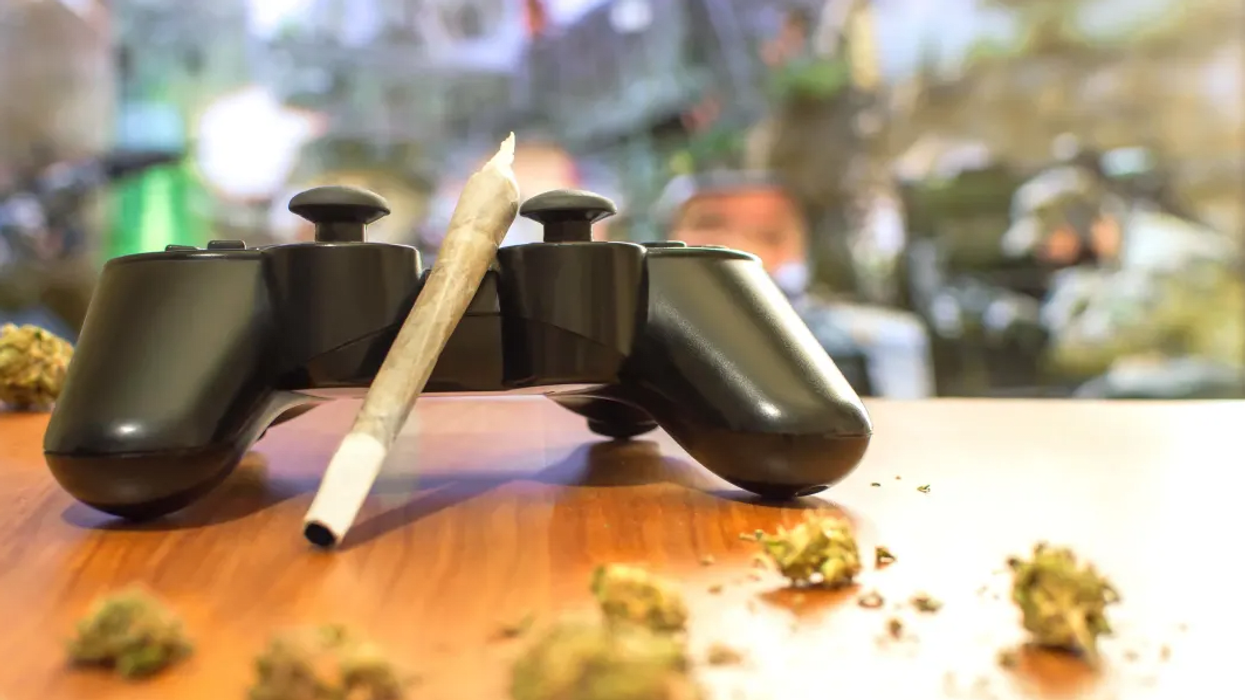 Best Strain for Gaming: A Cannabis Pairing Guide to Enhance Your Video Game Experience - The Bluntness