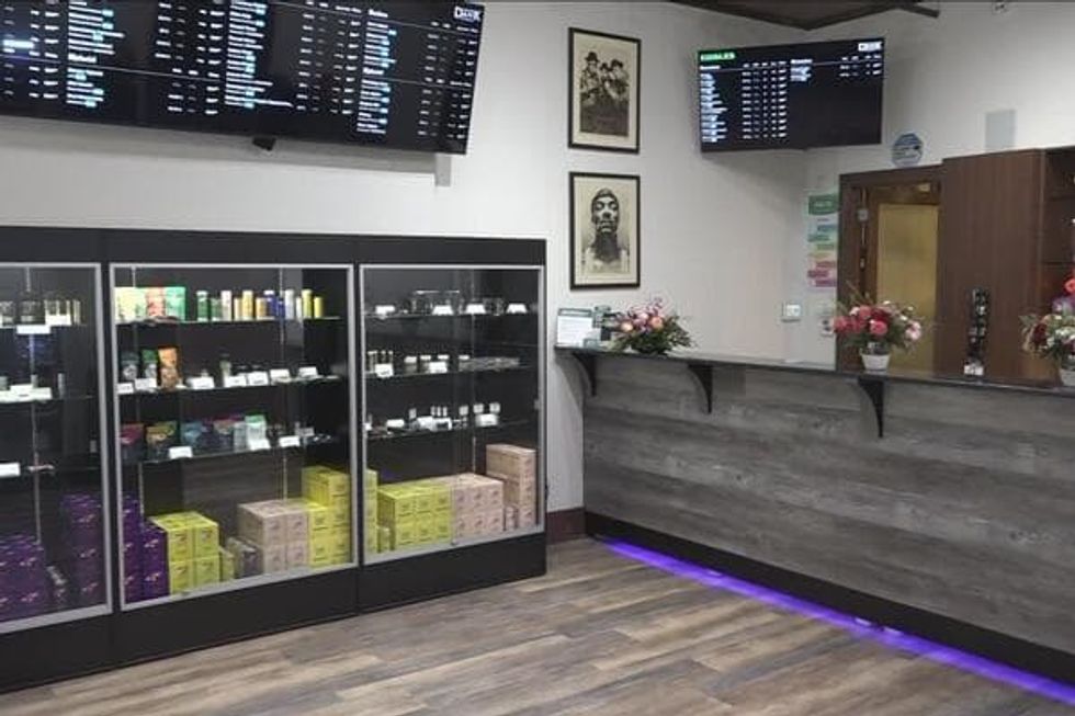 Cannabis Dispensaries in New York: DANK 716