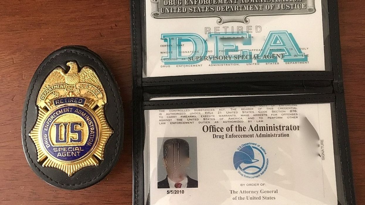 DEA prohibited from randomly searching passengers at airports and other transport hubs - The Bluntness