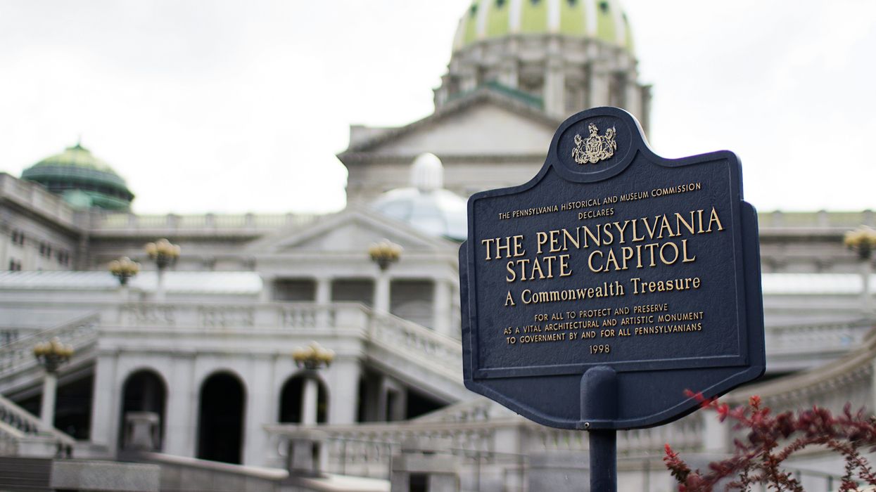 Image of Pennsylvania State Capitol plaque in front of the PA State Capitol.