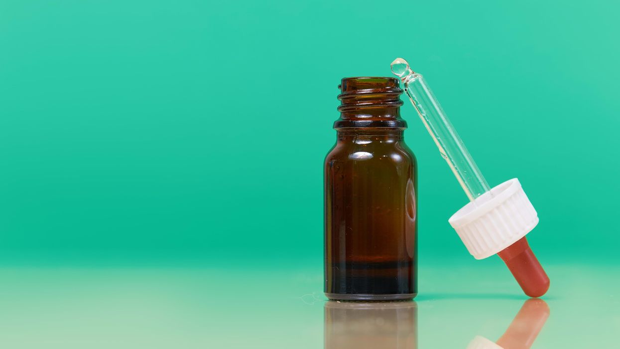 The Bluntness Breakdown: 5 CBD Tinctures Reviewed