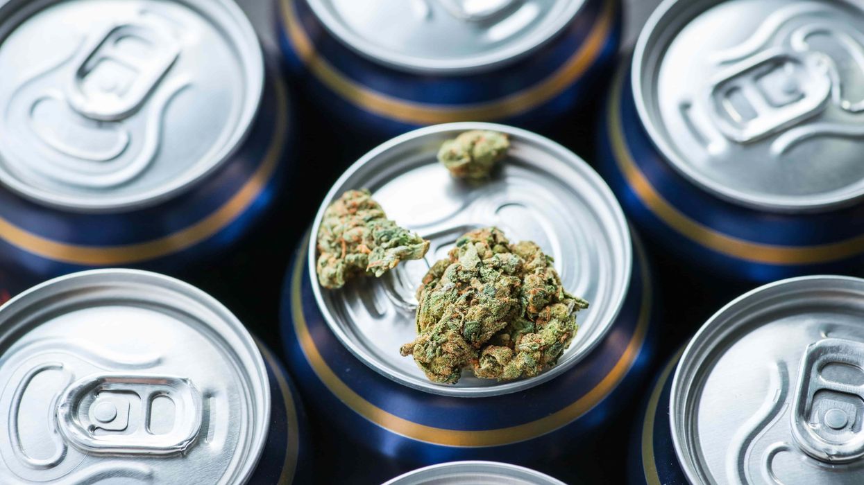 CBD & Alcohol: What Happens When You Mix Them?