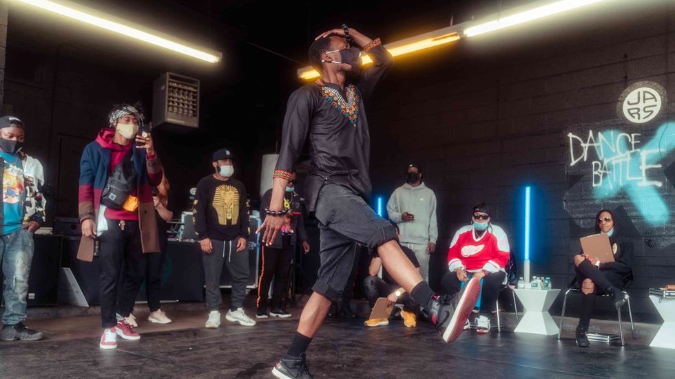 JARS Cannabis dance battle