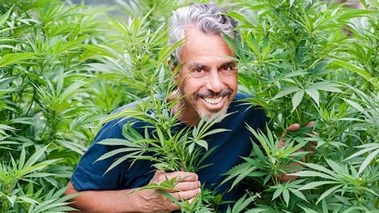 Meet Chris Kilham -- the medicine hunter.