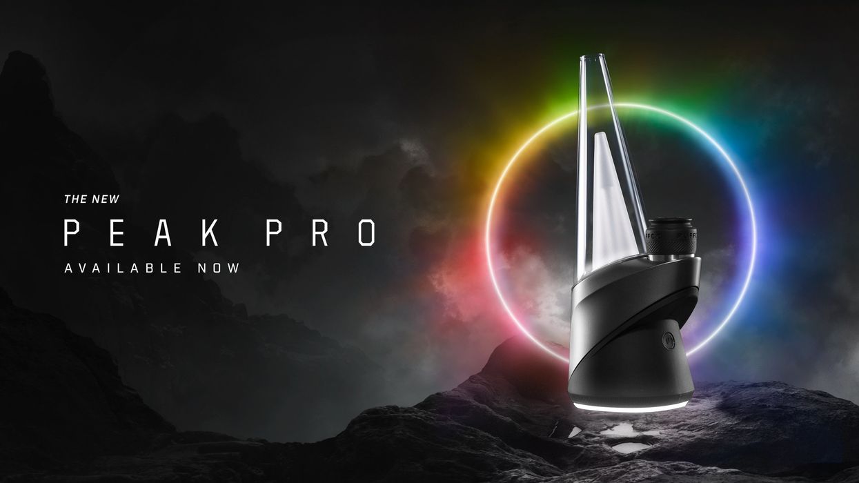 REVIEW: Is The Puffco Peak Pro Worth It? - The Bluntness