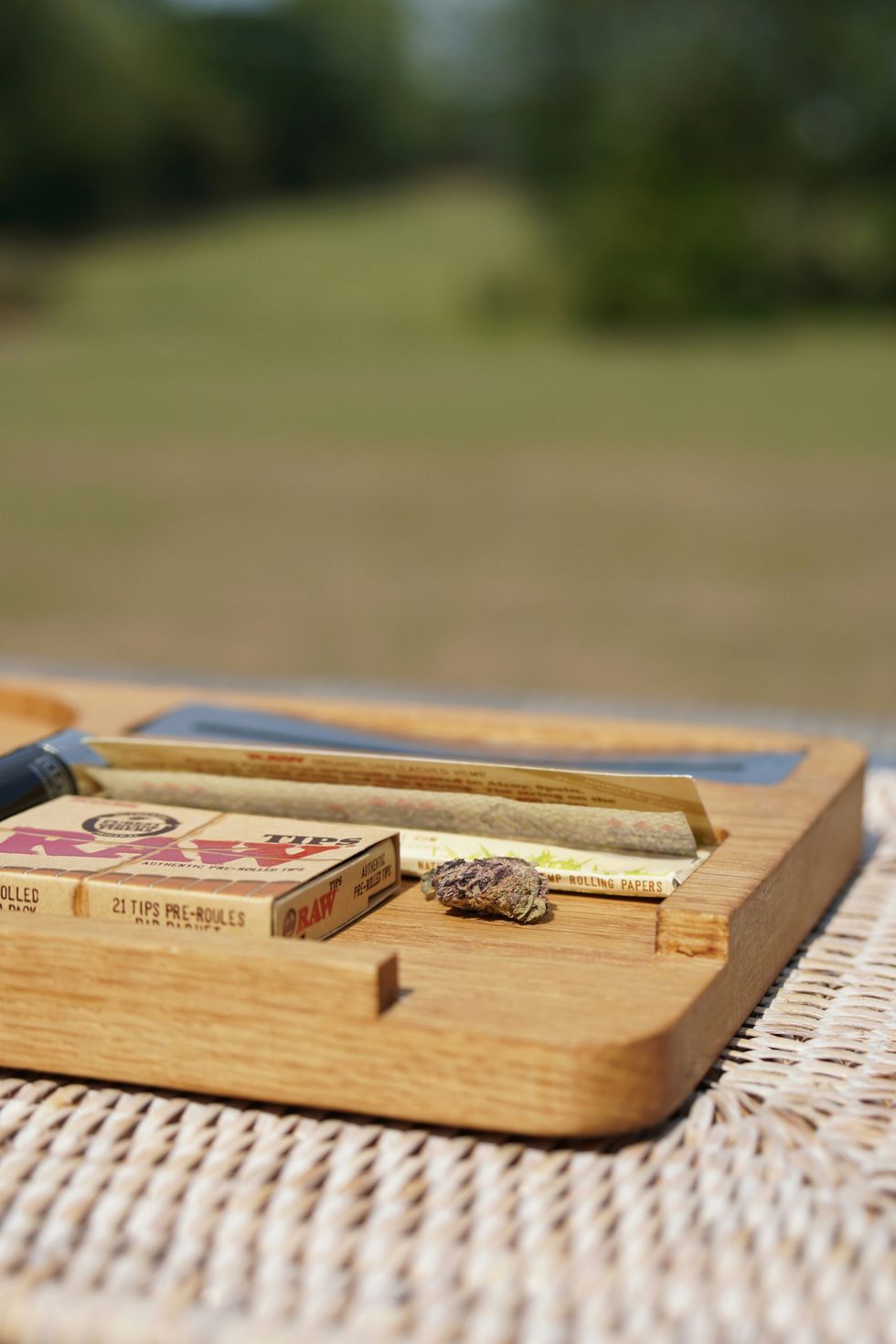 Uncover the Secrets Hidden in Your Rolling Paper - The Bluntness
